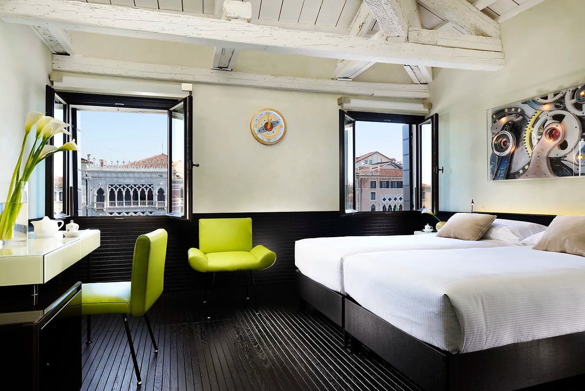 Chambre deluxe vue Grand Canal, Hotel L'Orologio Venezia, Venise, Italie