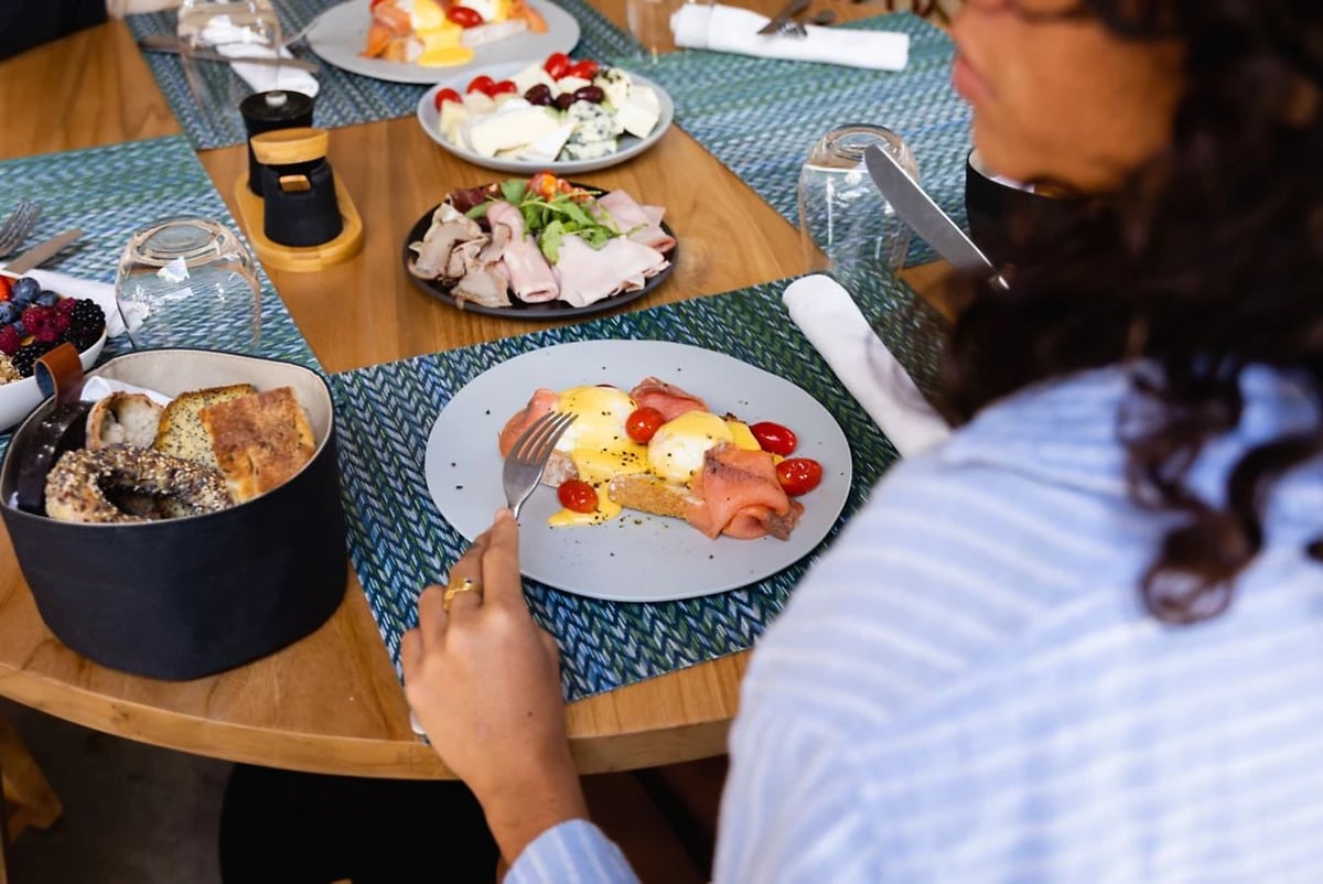 Repas, hôtel W Costa Navarino