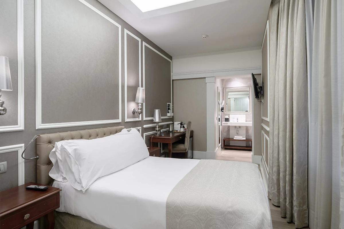 Chambre individuelle, Hôtel Catalonia Passeig de Gràcia, Barcelona, Espagne