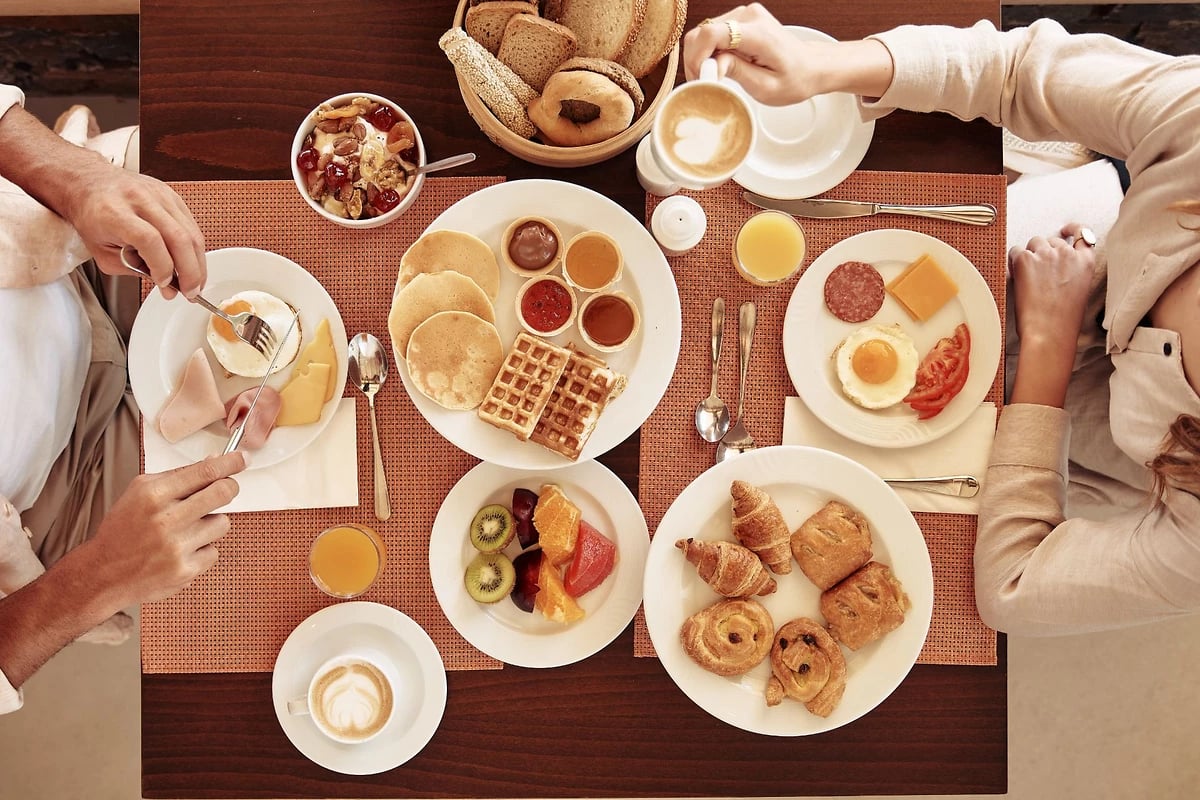Petit déjeuner, Ikaros Beach Luxury Resort & Spa, Crpte, Grèce
