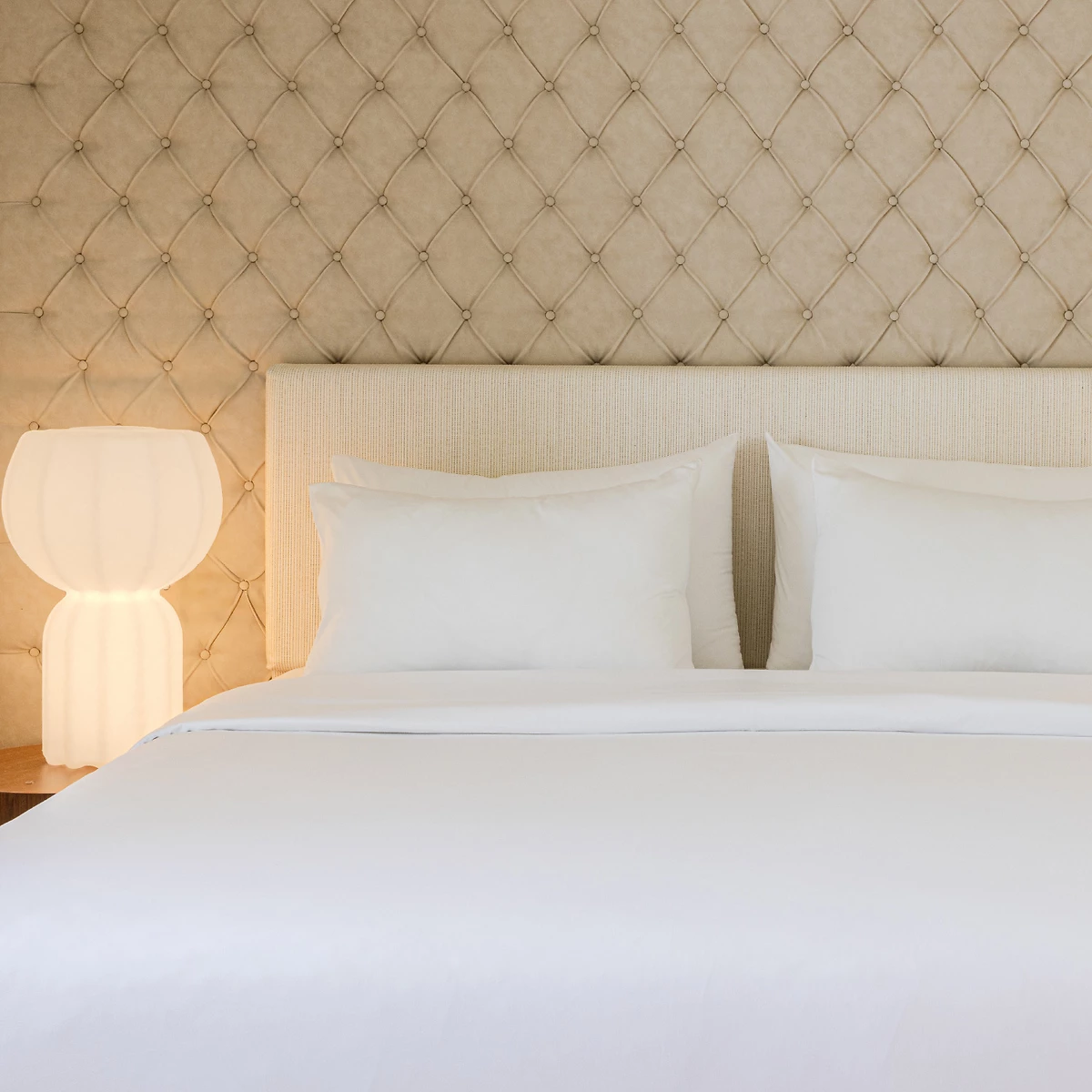 Chambre supérieure vue jardin