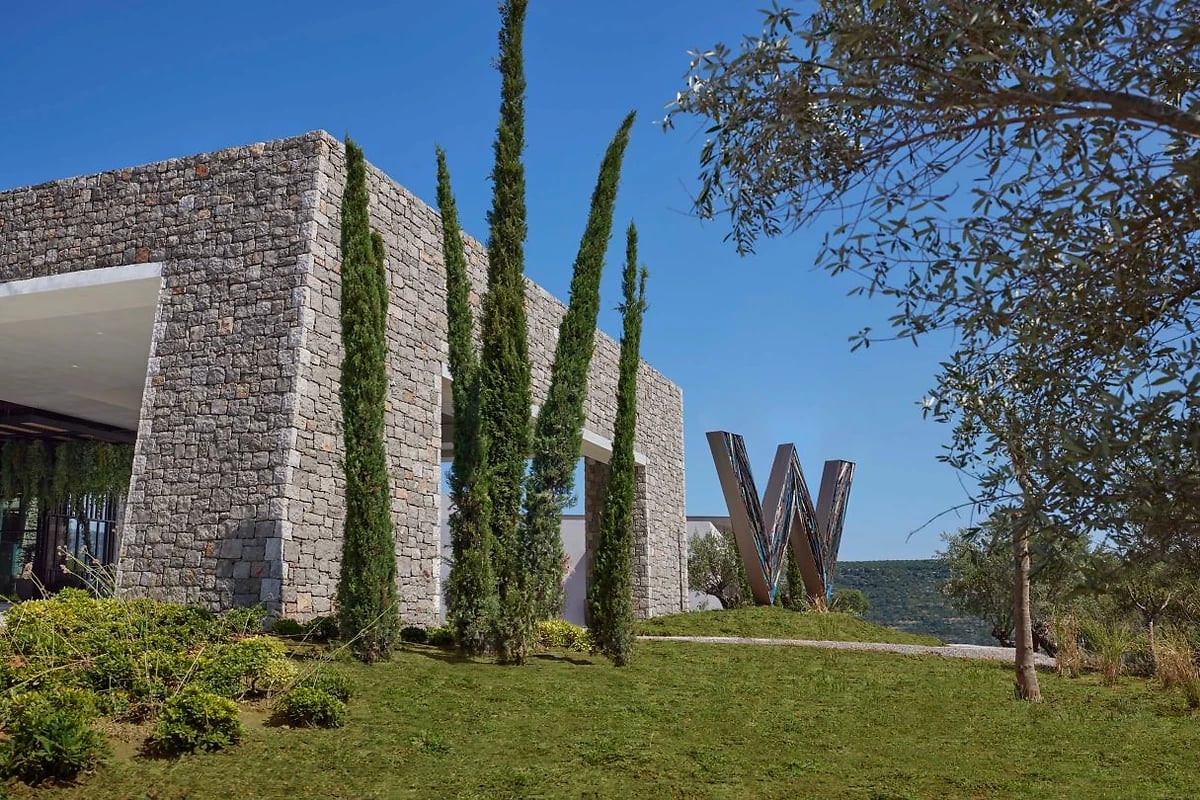 Vue extérieure de l'hôtel, hôtel W Costa Navarino