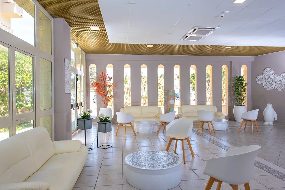 Lobby, Hotel Club Eloro, Sicile, Italie