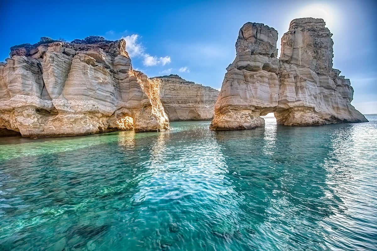 Arches rocheuses naturelles, Kleftiko, Milos, Cyclades, Grèce