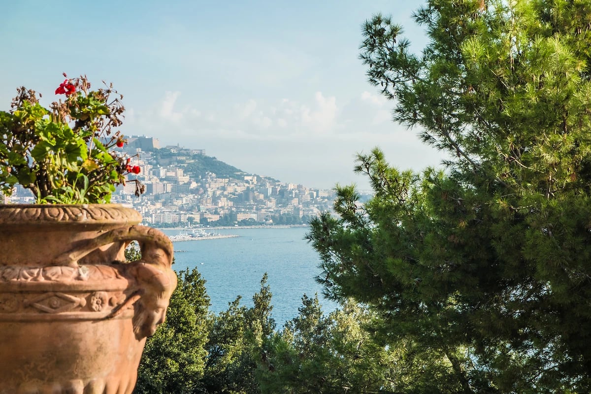 Vue sur Naples et sa baie, Campanie, Italie