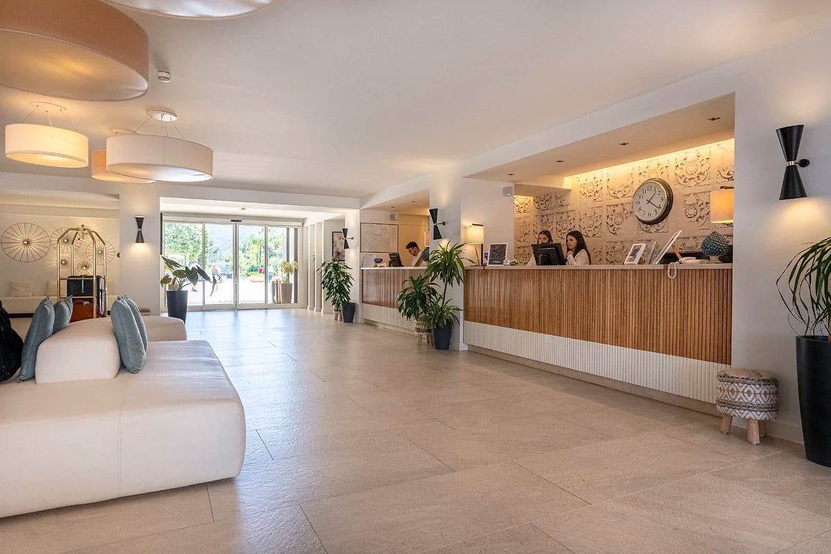 Réception, Mangia's Pollina Resort, Sicile