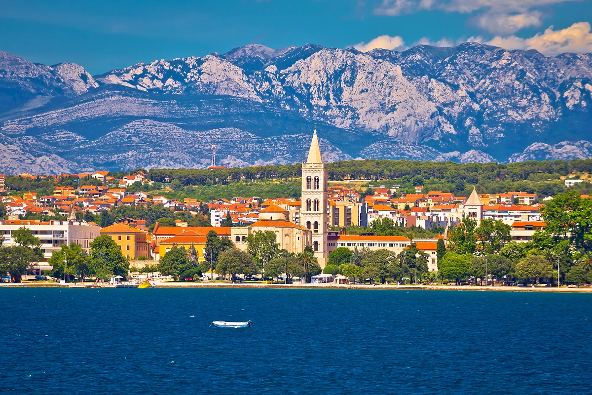 Zadar vue depuis la mer, Croatie