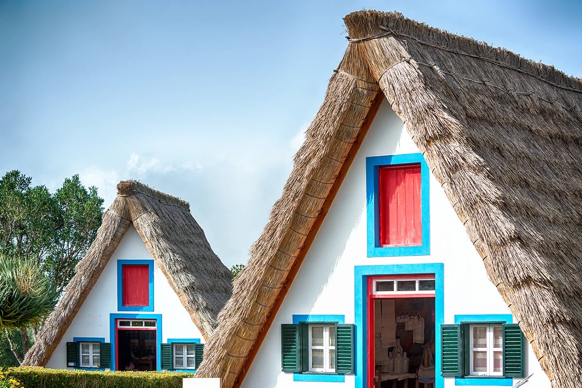 Maisons traditionnelles à Santana, Madère, Portugal
