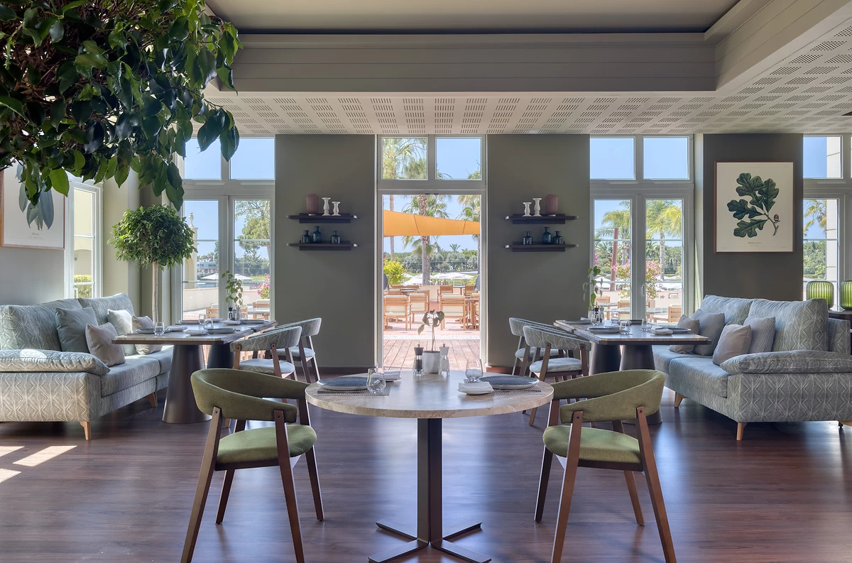 Restaurant Topos, Domes Lake Algarve, Autograph Collection, Portugal