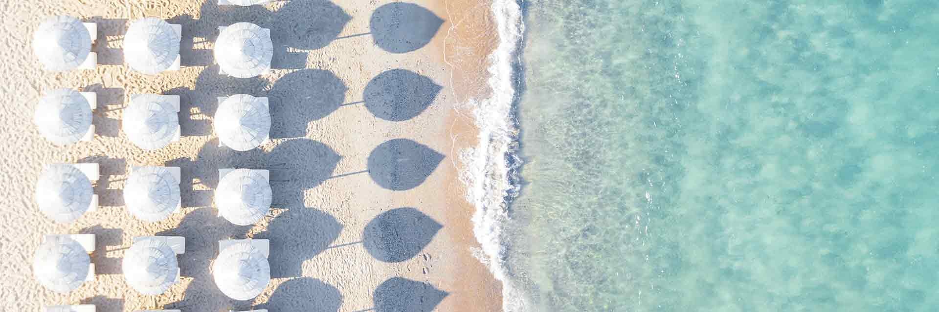 Plage, Parasols, Sardaigne, Italie