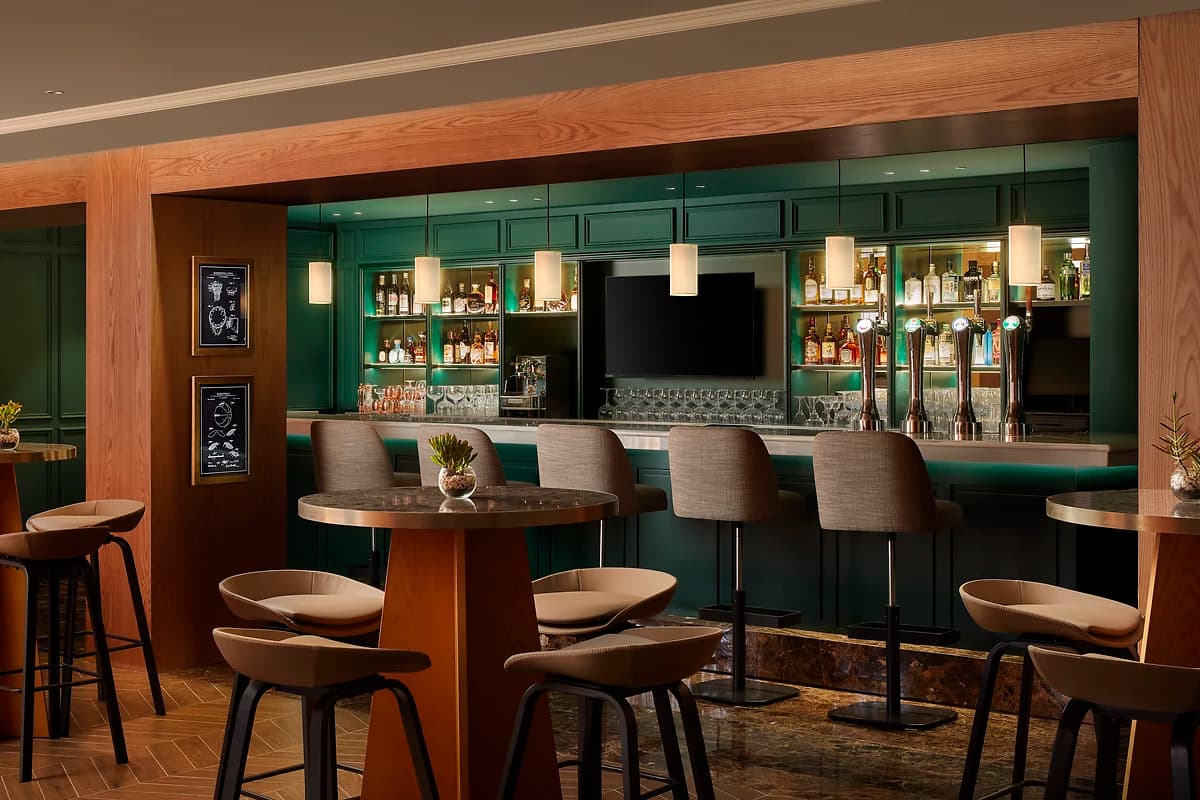 Un des bars de l'hôtel, Tivoli La Caleta Tenerife Resort,