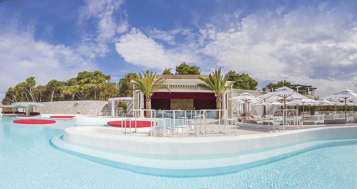 Piscine, Hôtel Amadria Park Jure, Sibenik, Croatie