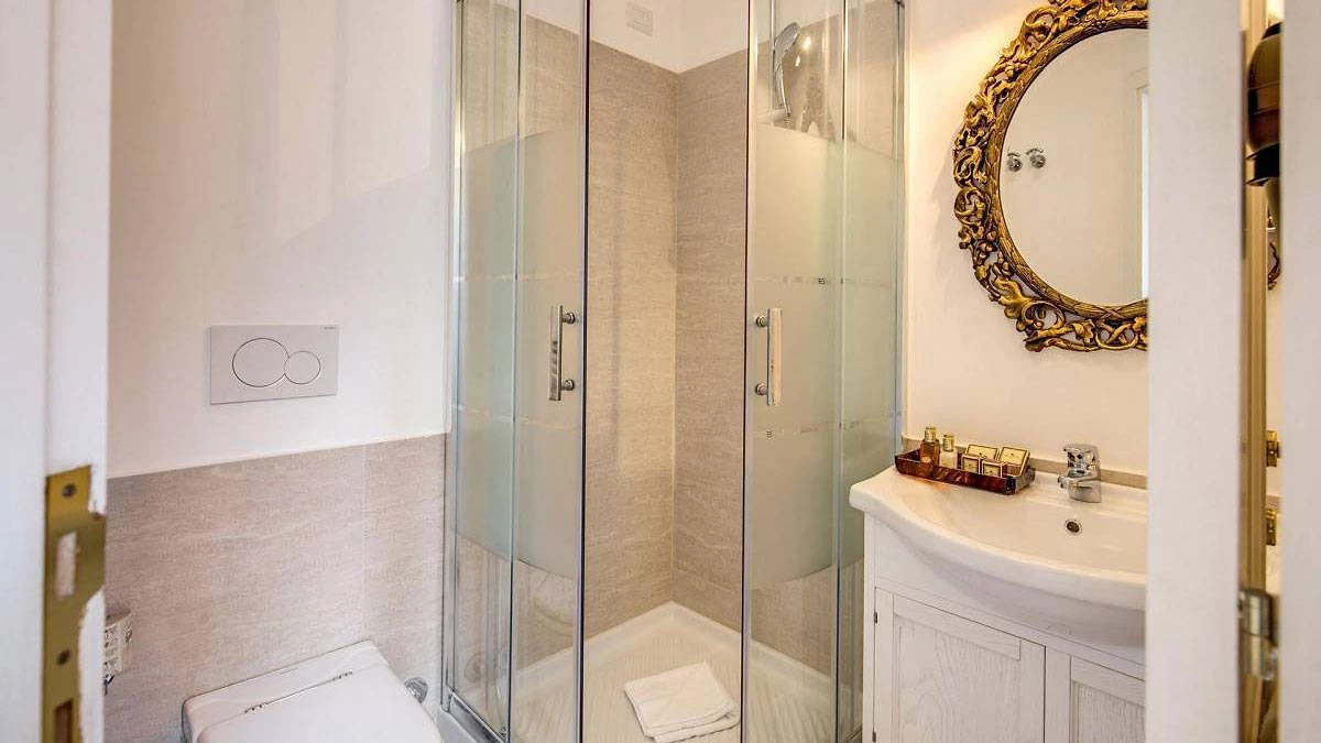 Salle de bain, Eitch Borromini, Rome, Italie