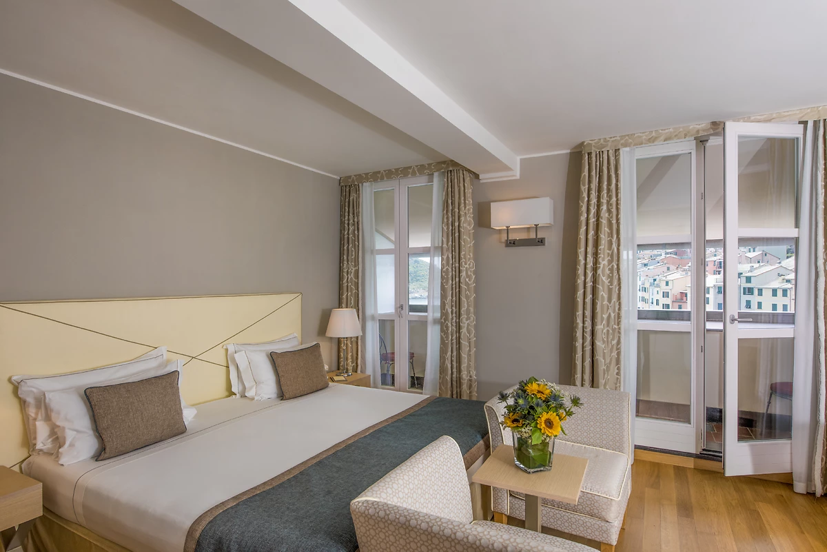 Chambre deluxe, Grand Hotel Portovenere, Parc national des Cinque Terre (Cinq Terres), Ligurie, Italie