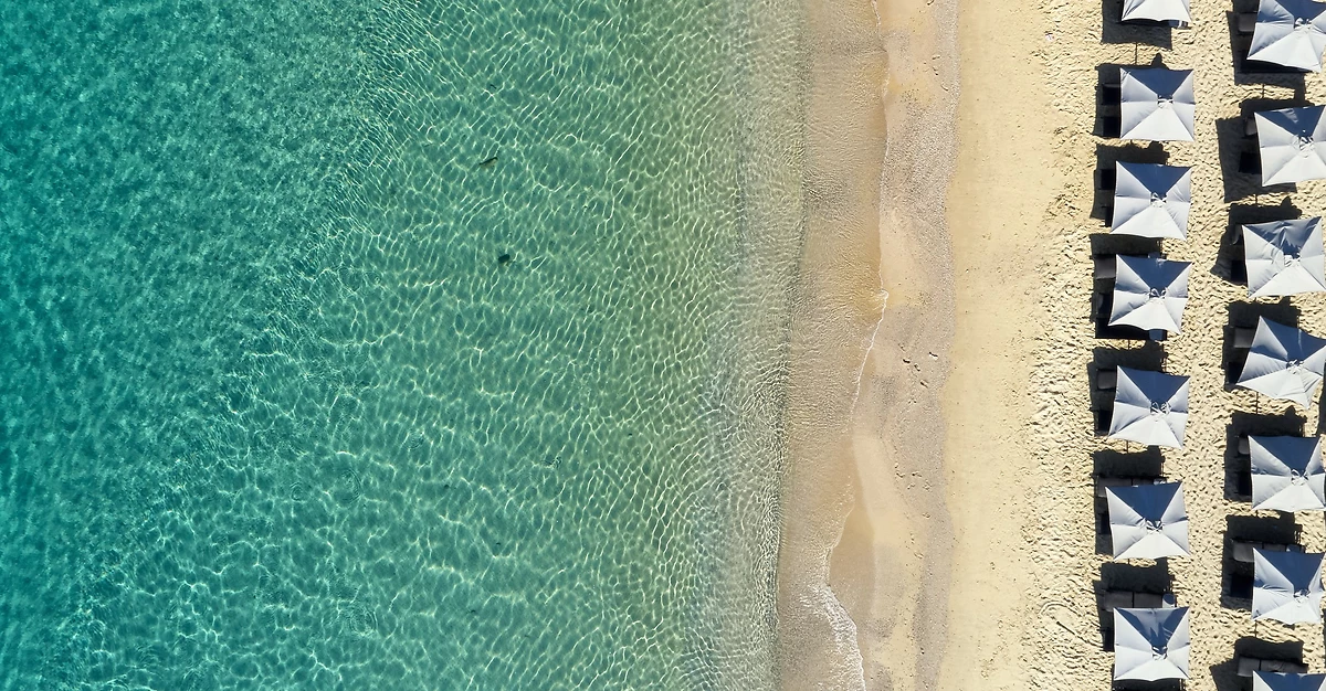 Vue aérienne de la plage, Myconian Imperial, Cyclades, Grèce