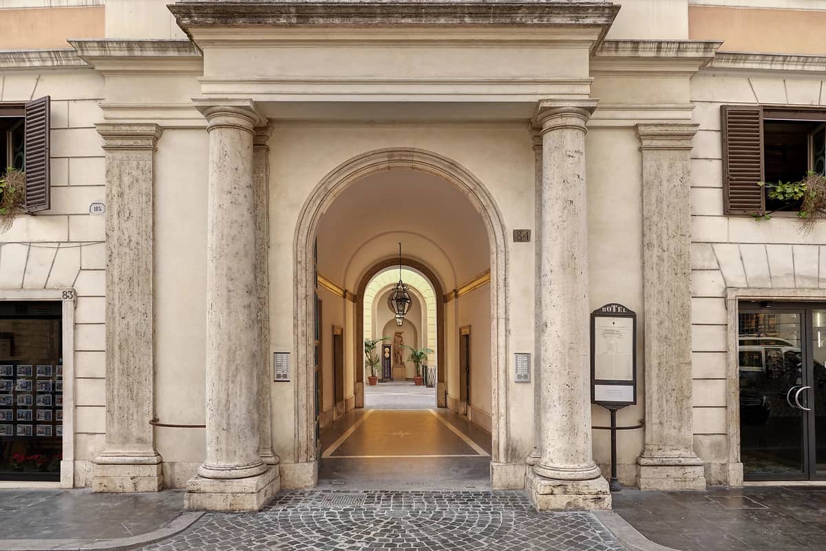 Entrée de l'hôtel, Borghese Contemporary Hotel