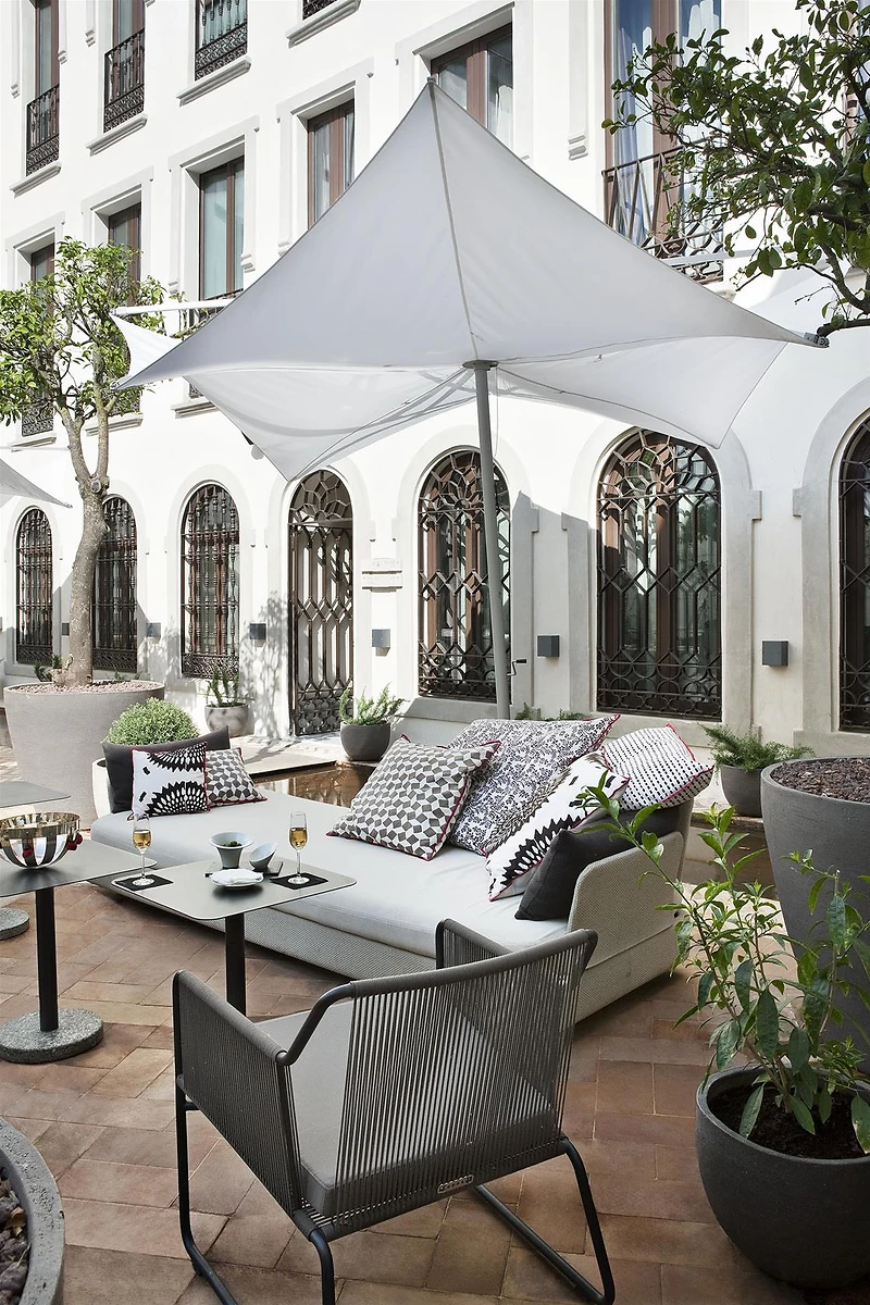Patio, Hôtel Palacio de Villapanes, Séville, Espagne