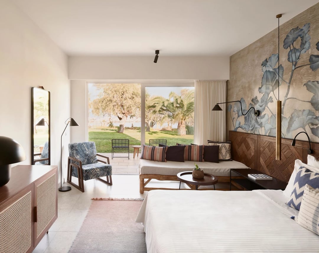 Bungalow beach front