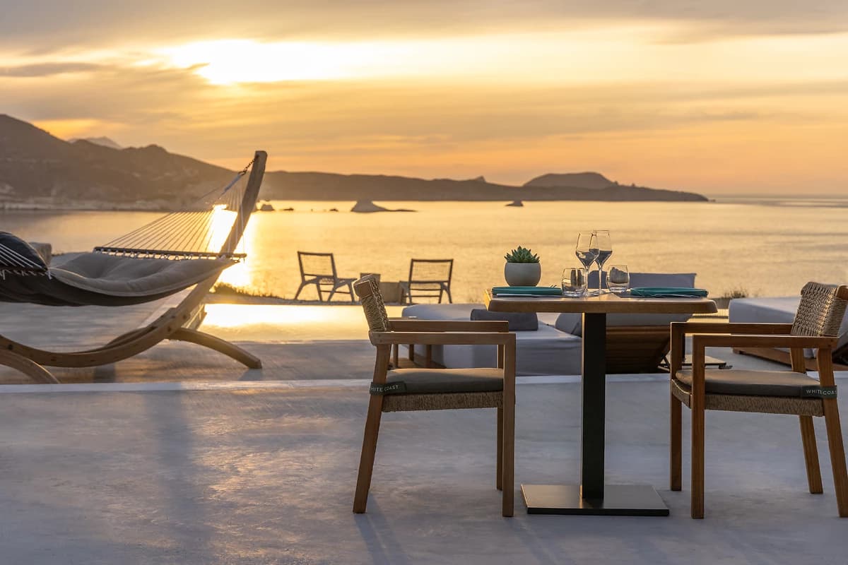 Terrasse, Makris Milos, Restaurant, Domes White Coast Milos, Cyclades, Grèce