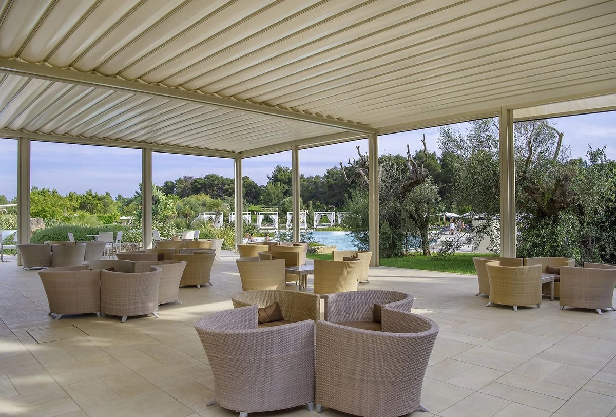 Vue aérienne de la plage de l'hôtel, hôtel Vivosa Apulia Resort