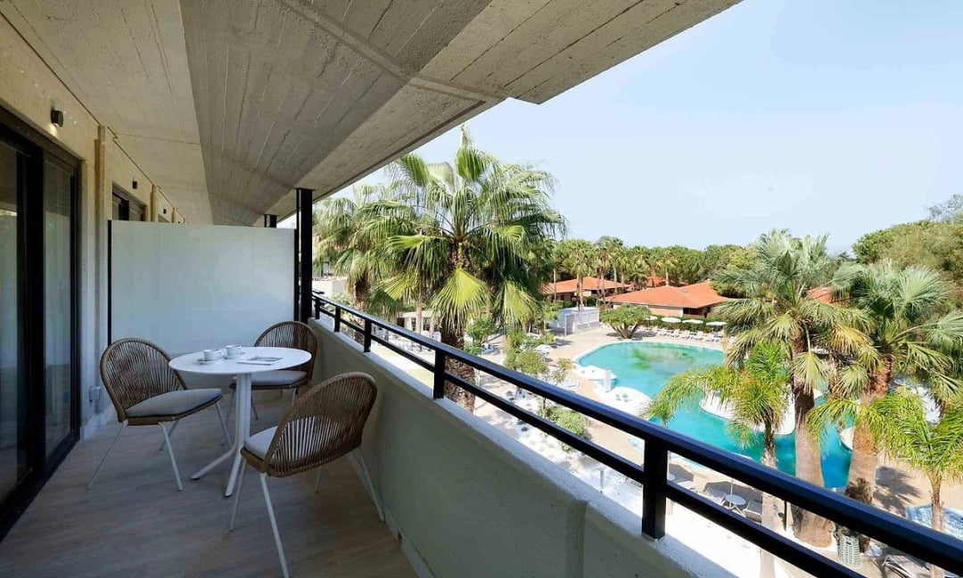 Chambre Signature Level deluxe vue piscine