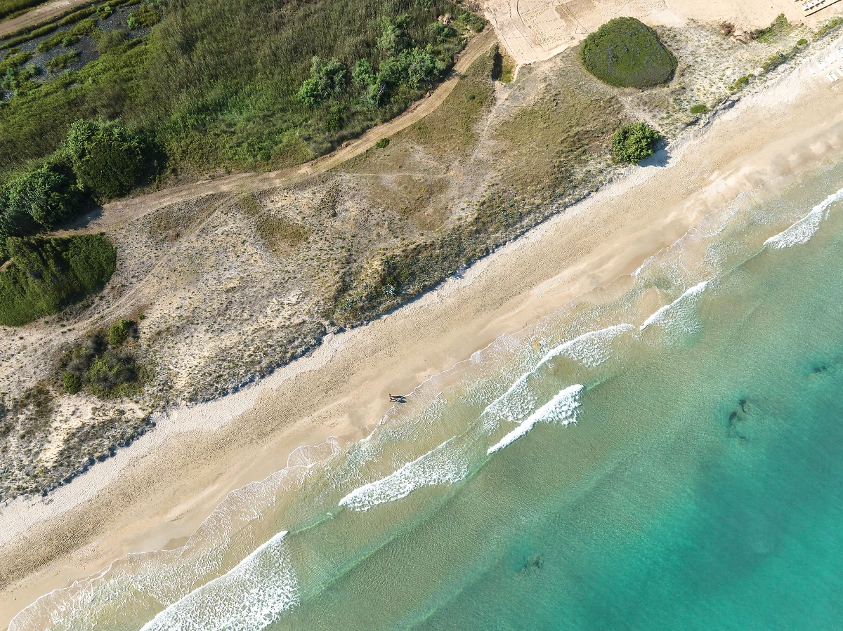 Plage à proximité de l'hôtel, Grecotel LUX ME Costa Botanica, Corfou, Grèce