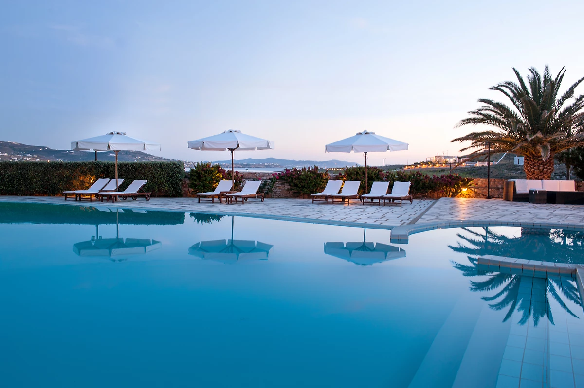 Piscine, Paros Agnanti Hotel, Paros, Grèce.