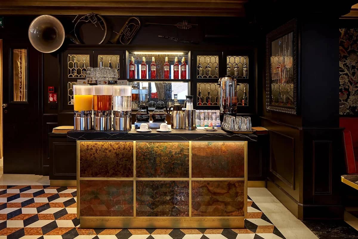 Bar, UNAHOTELS Ala Venezia, Italie