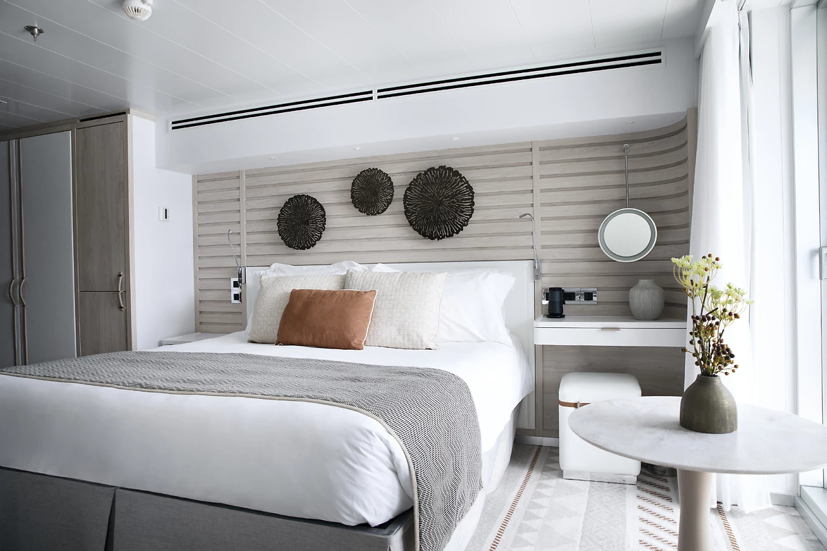 Suite Prestige, Le Dumont-d'Urville, Les Explorers, PONANT