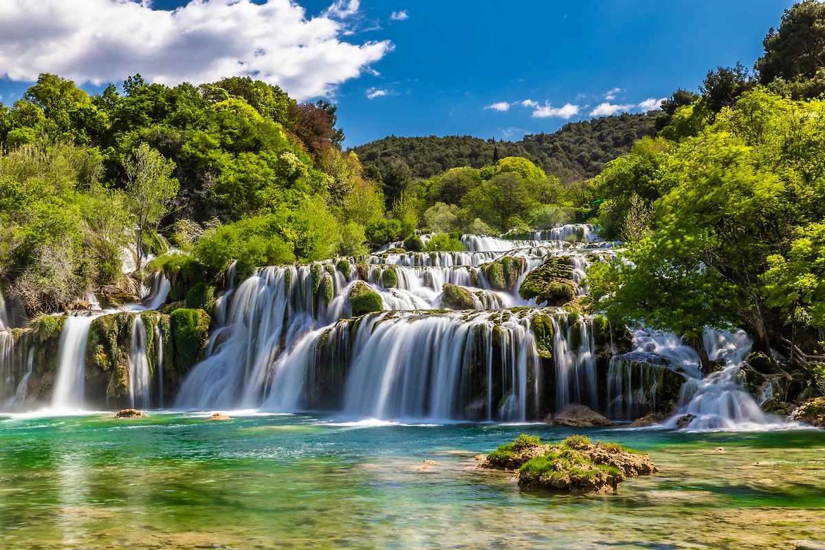 Chute d'eau dans le parc national de Krka, Dalmatie du nord, Croatie