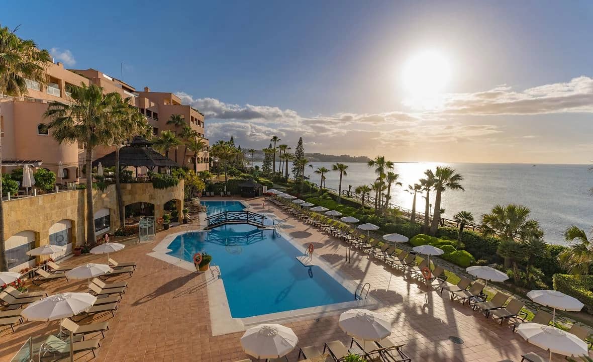 Vue extérieure des chambres, Elba Estepona Gran Hotel & Thalasso