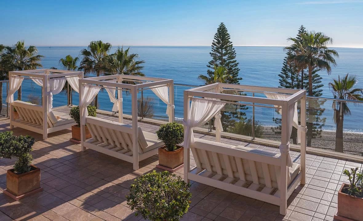 Transats face à la mer, Elba Estepona Gran Hotel & Thalasso