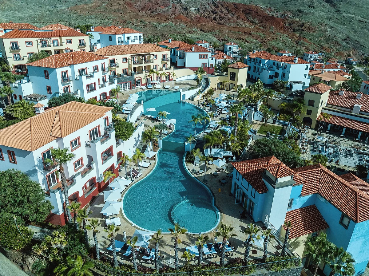 Vue aérienne de l'hôtel, Dreams Madeira Resort, Spa & Marina, Madère, Portugal