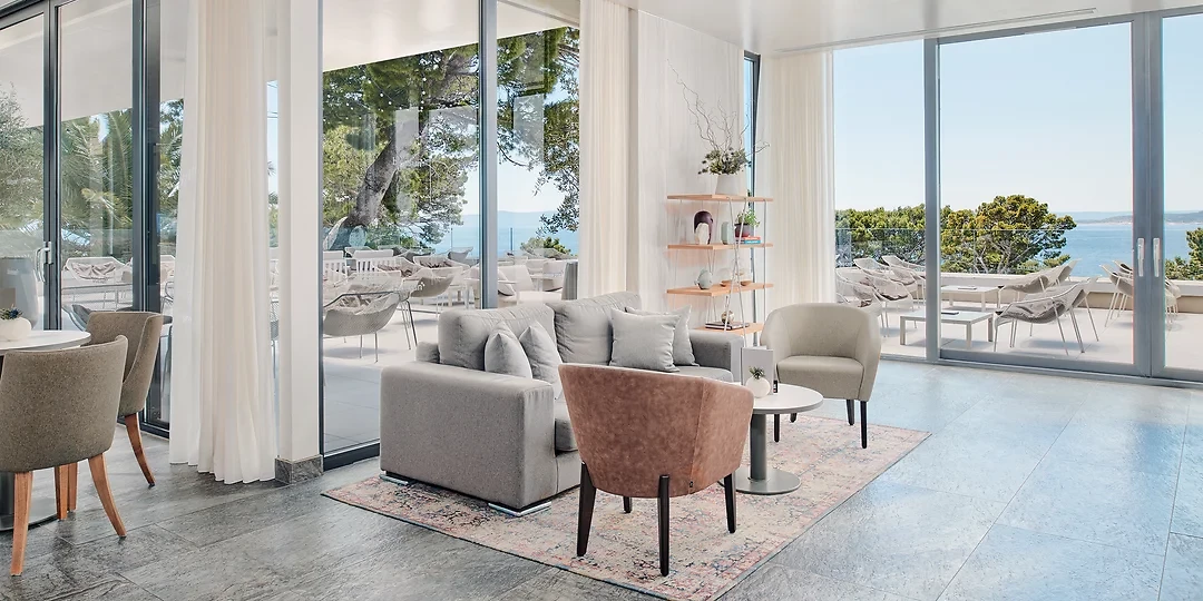 Bar de lhôtel, Bluesun Hôtel Berulia, Brela, Croatie