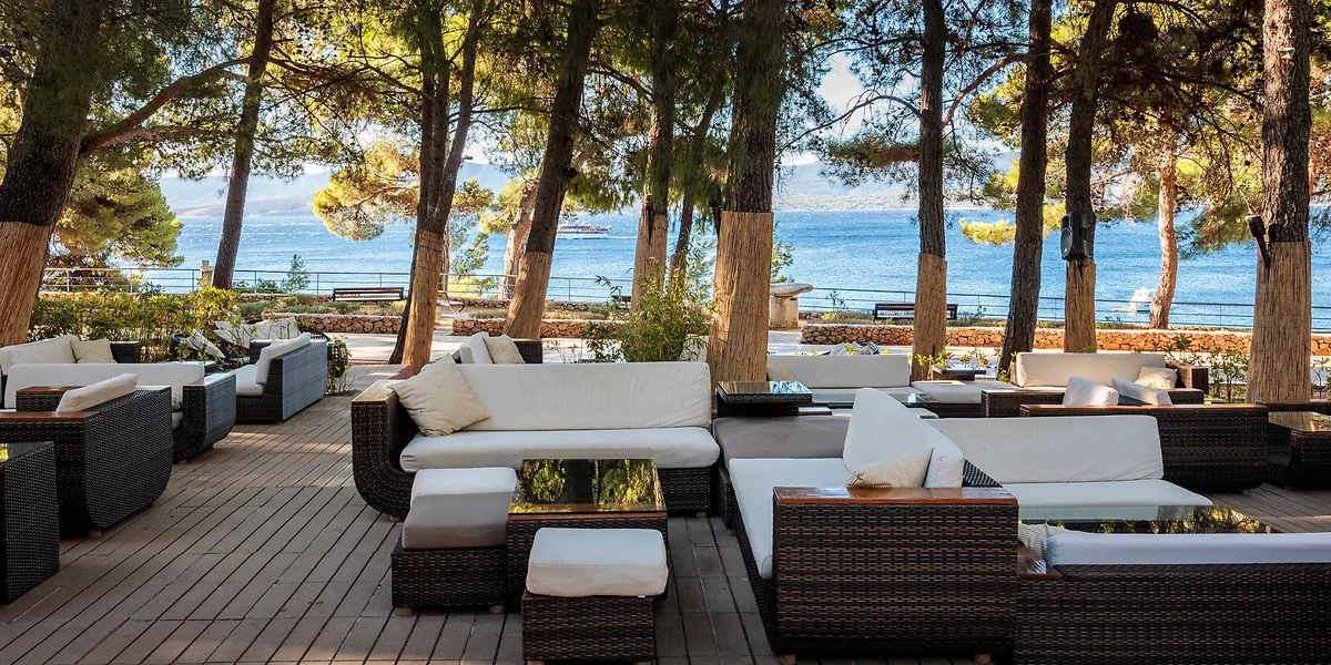 Bar à cocktails, Bluesun Hôtel Elaphusa, île de Brač, Croatie