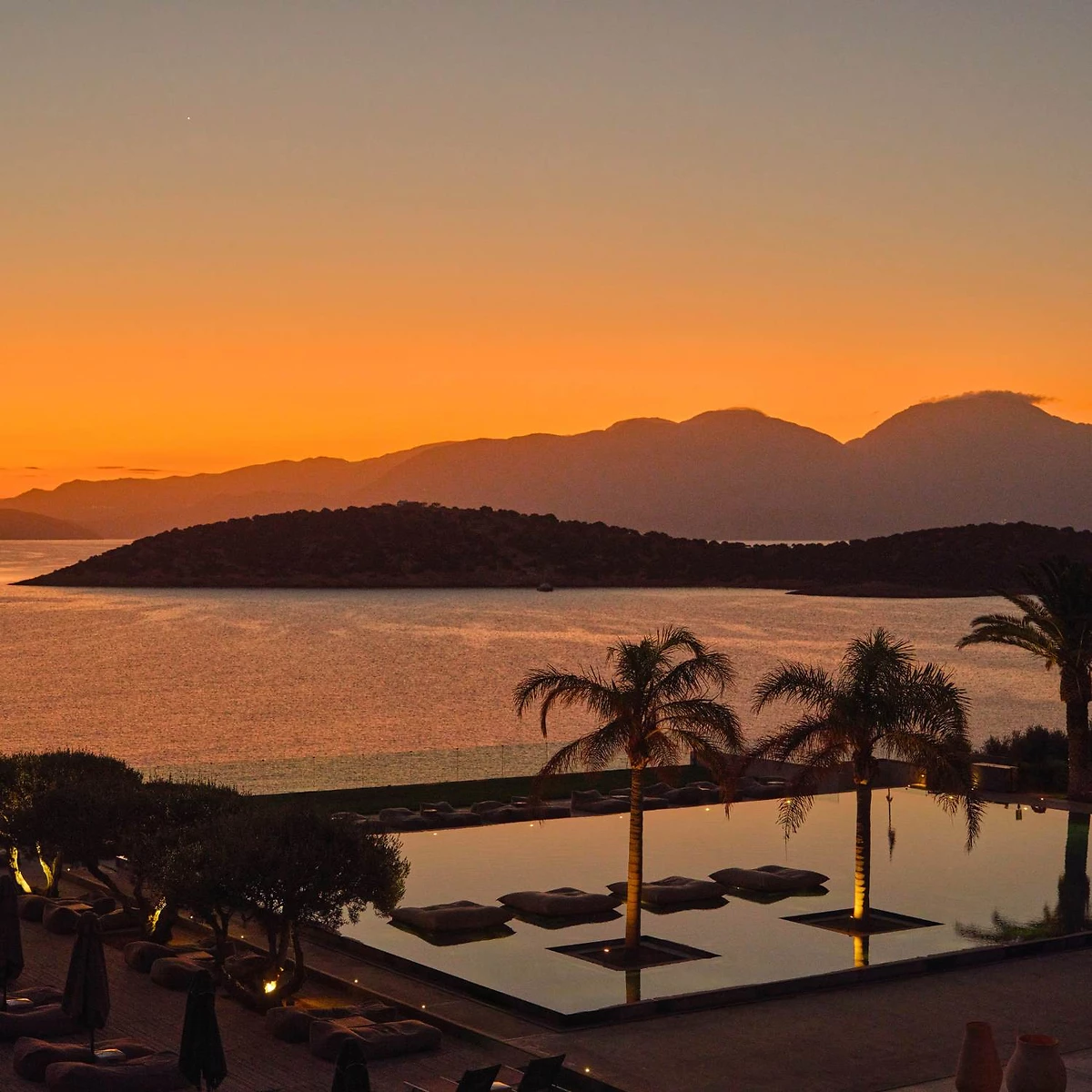 Piscine au coucher du soleil, Minos Palace Hotel & Suites, Crète, Grèce