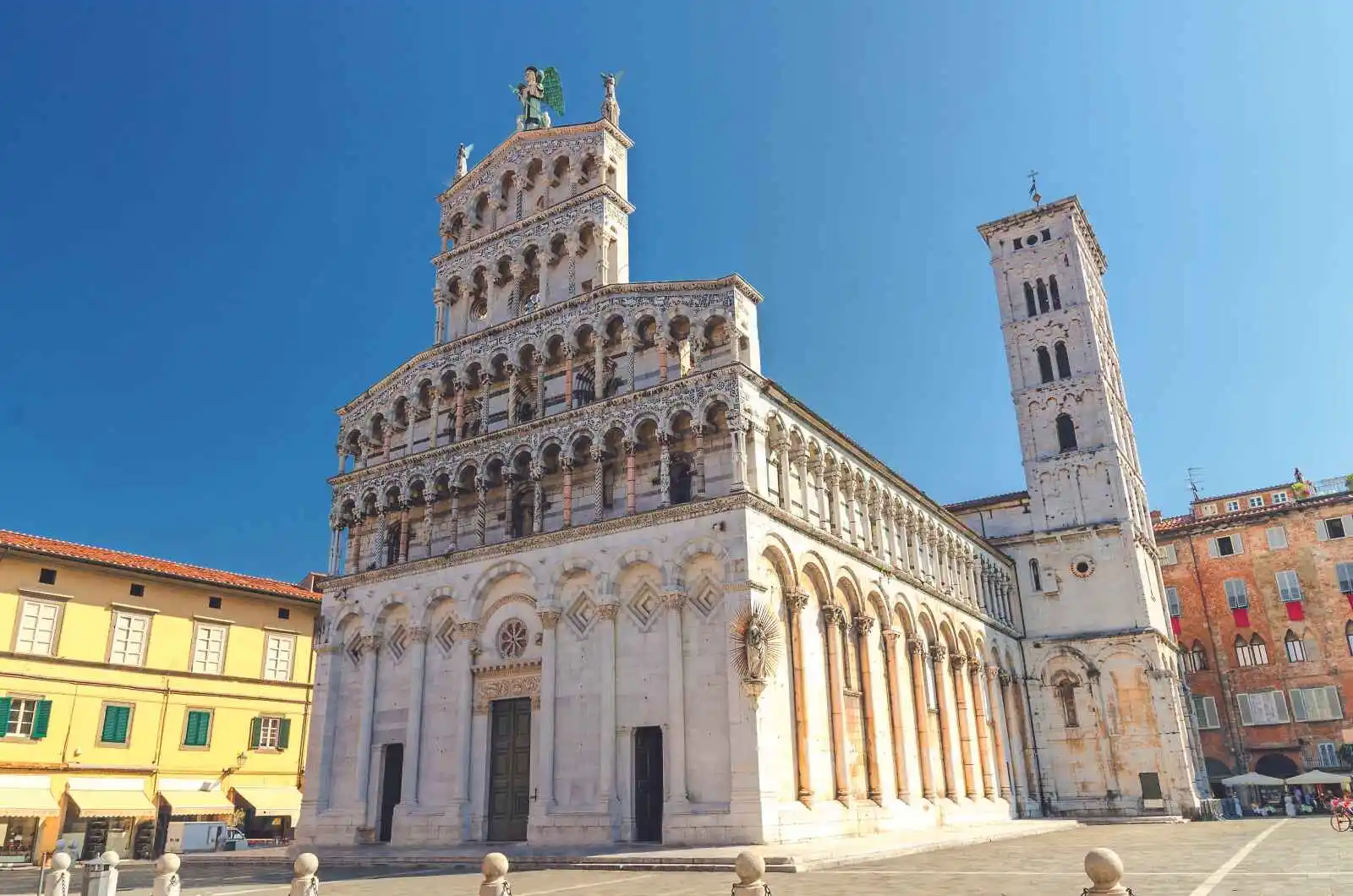 Église San Michele in Foro, place San Michele, Lucca, Toscane