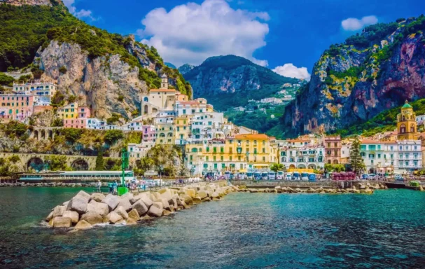 Vue d'Amalfi, Côte amalfitaine, Campanie, Italie