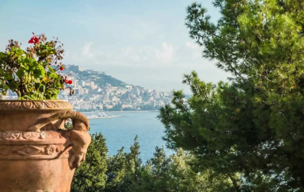 Vue sur Naples et sa baie, Campanie, Italie