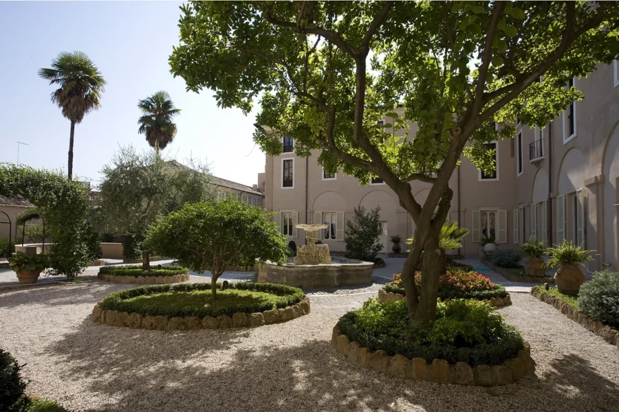 Jardins, hôtel Voi Donna Camilla Savelli, Rome, Italie