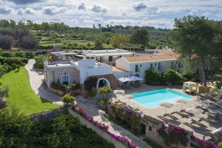 Vue aérienne de l'hôtel, hôtel Masseria Fontanelle