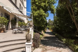 Entrée, Grand Hotel Cocumella, Sorrente, Campanie, Italie