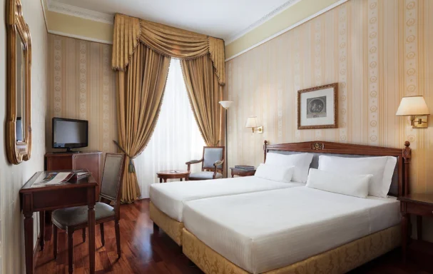 Chambre deluxe, Sina de la Ville