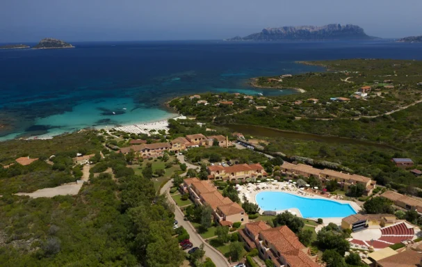 Vue aérienne de l'hôtel, VOI Colonna Village