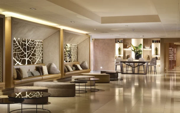 Lobby de l'hôtel, Enterprise Hotel