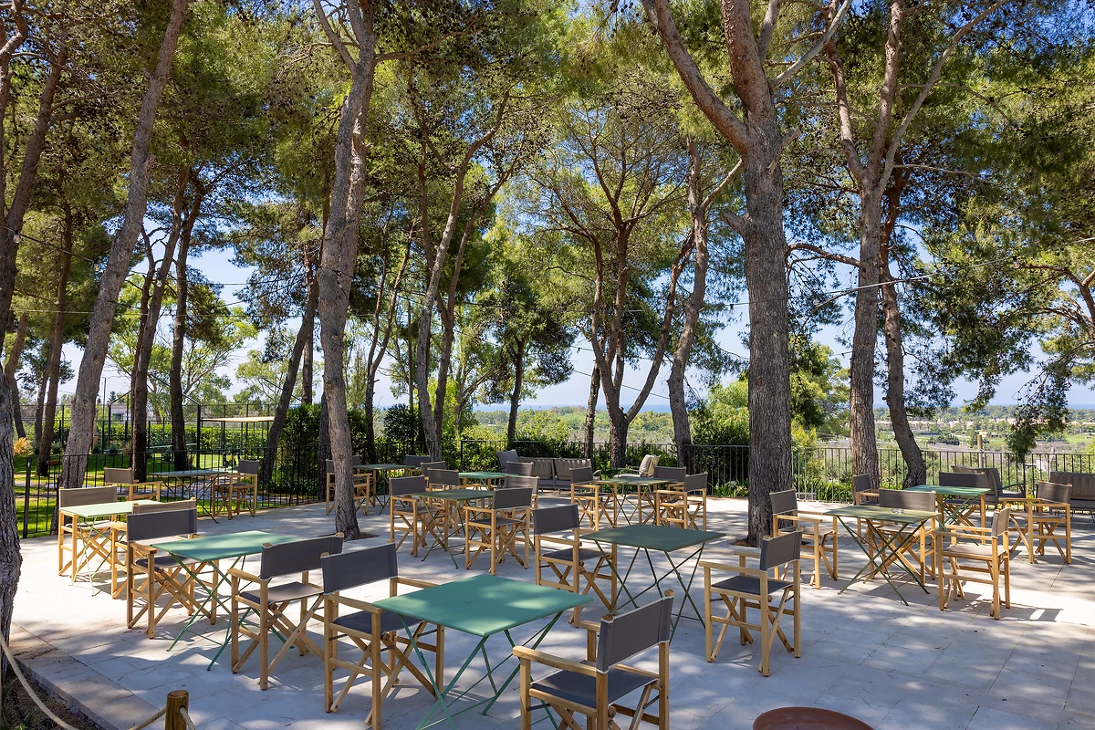 Terrasse du restaurant de l'hôtel, hôtel Masseria Fontanelle