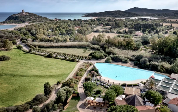 Vue aérienne piscine