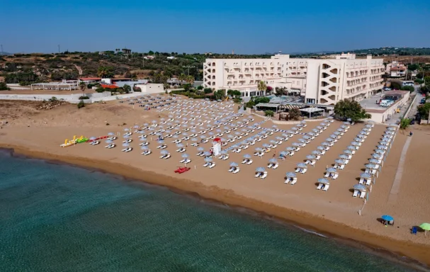 Vue aérienne du domaine, Hotel Club Eloro, Sicile, Italie