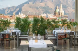 Terrasse du restaurant, Grand Hotel et des Palmes, Sicile, Italie