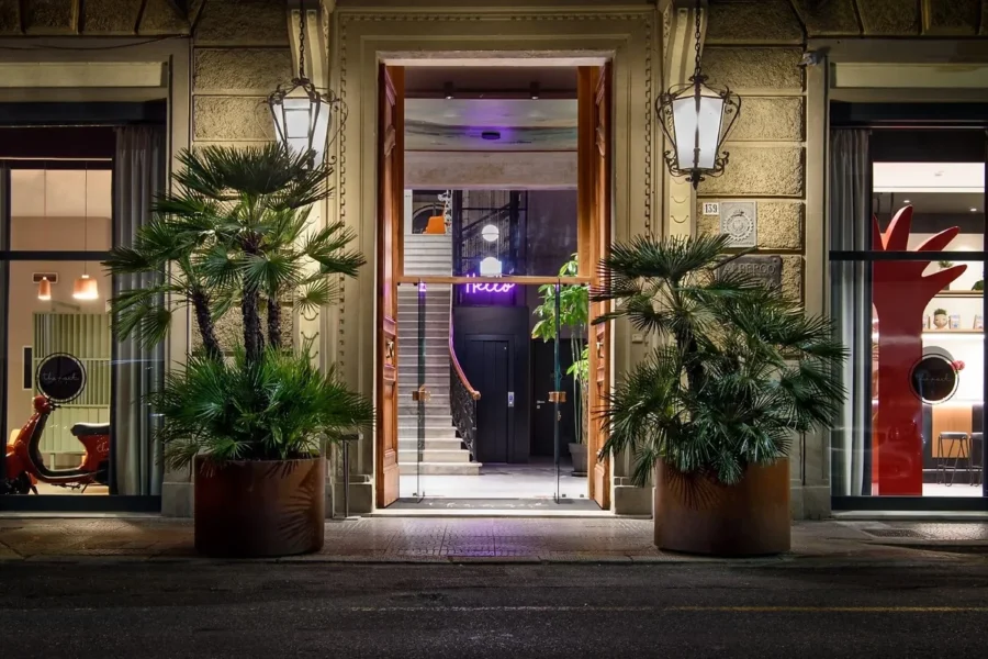 Façade, The Poet Hotel, Italie